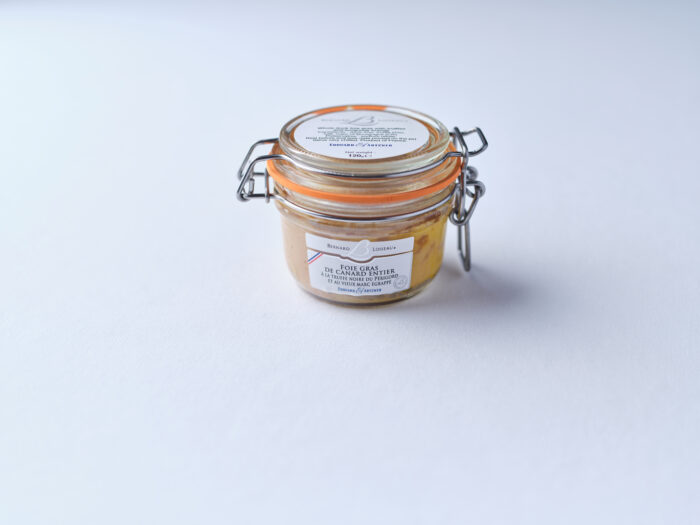 Foie gras de canard entier aux truffes et vieux marc